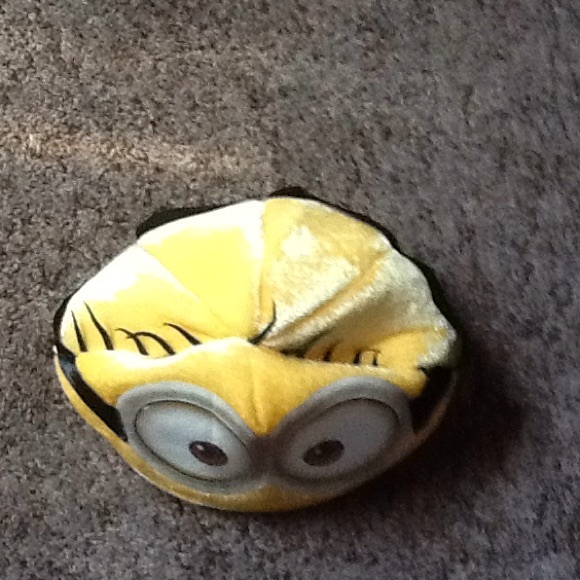 Minion Character Hat, EUC - Picture 6 of 6
